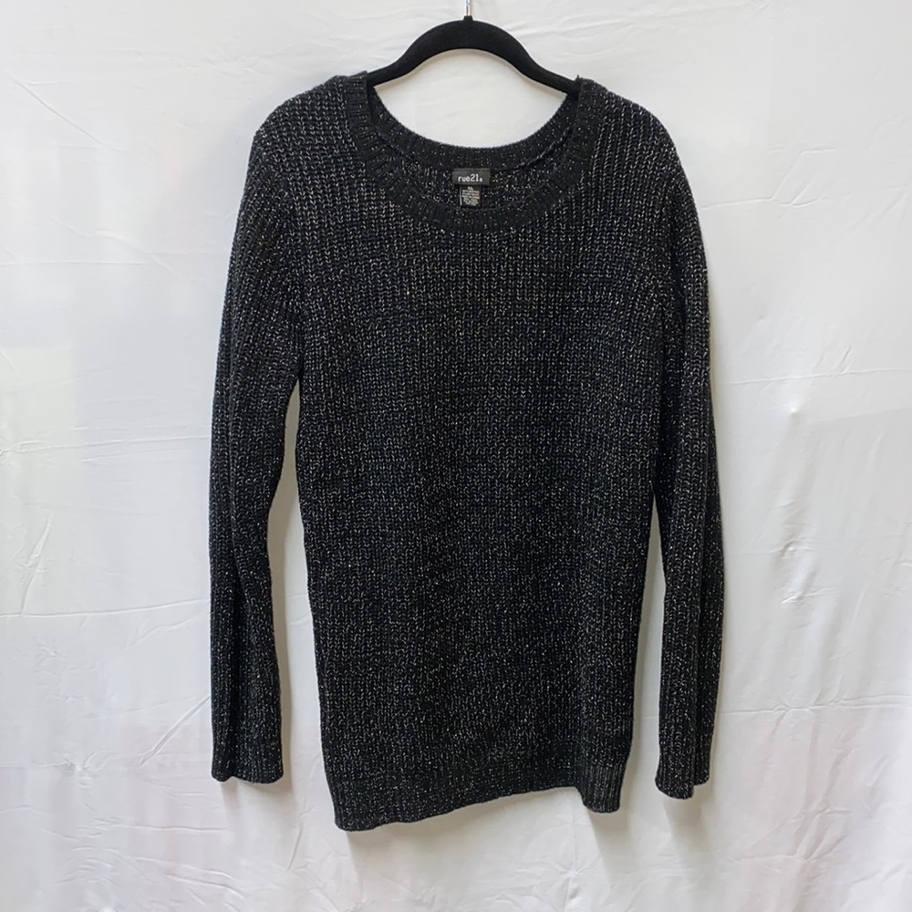 Extra Large Shiney Black Rue 21 Sweatshirt